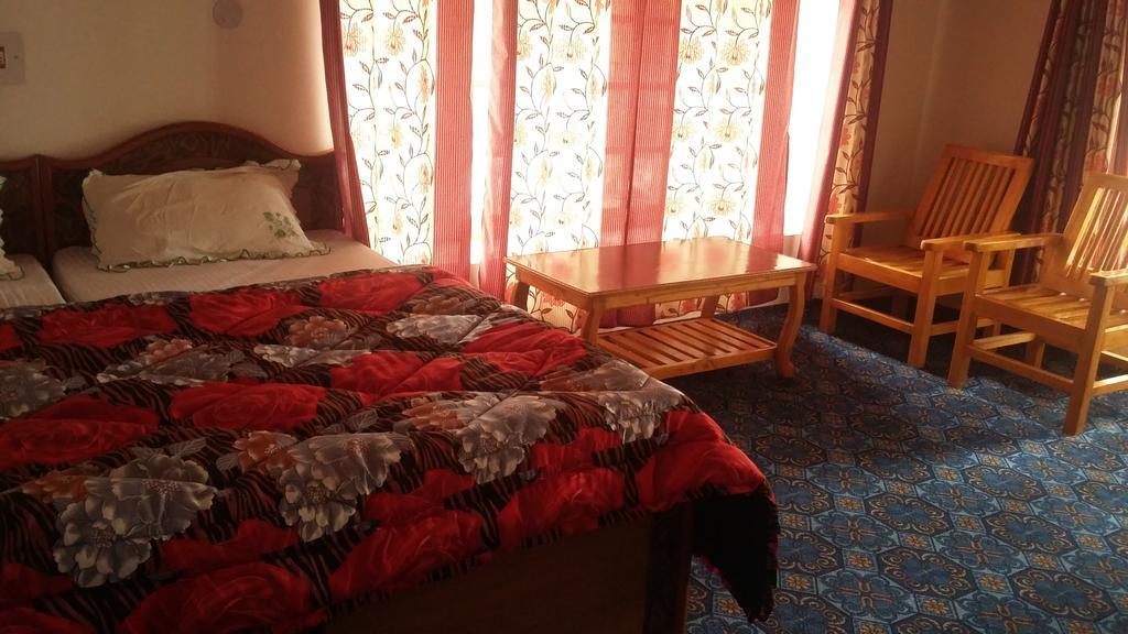 Hotel Ldumra Oasis Hundar Exterior foto